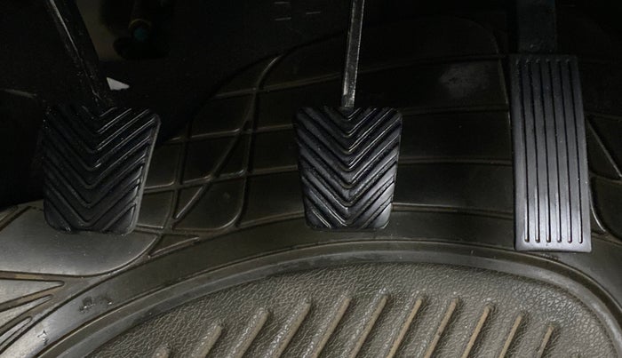 2012 Hyundai i20 SPORTZ 1.2, Petrol, Manual, 76,643 km, Pedals