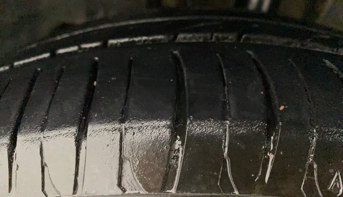 2018 Tata Tiago XZ DIESEL, Diesel, Manual, 64,165 km, Left Front Tyre Tread