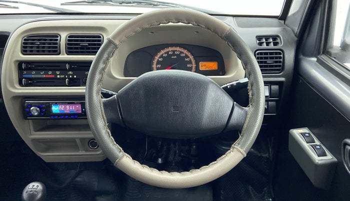 2017 Maruti Eeco 5 STR WITH AC PLUSHTR, Petrol, Manual, 24,654 km, Steering Wheel Close Up