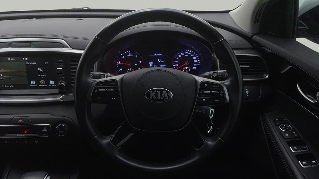 2018 Kia Sorento Si (4x4), Automatic, 121676 km, Steering Wheel Close-up