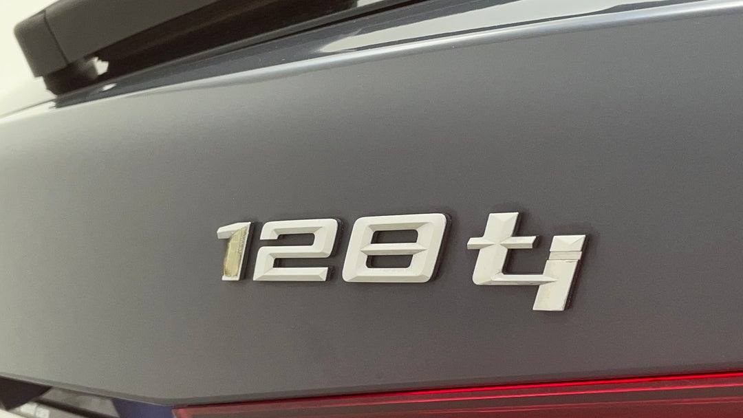 Badge (Boot Right Side)