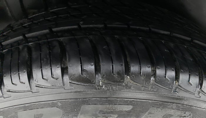 2018 Maruti S Cross ZETA 1.3 SHVS, Diesel, Manual, 57,645 km, Right Rear Tyre Tread