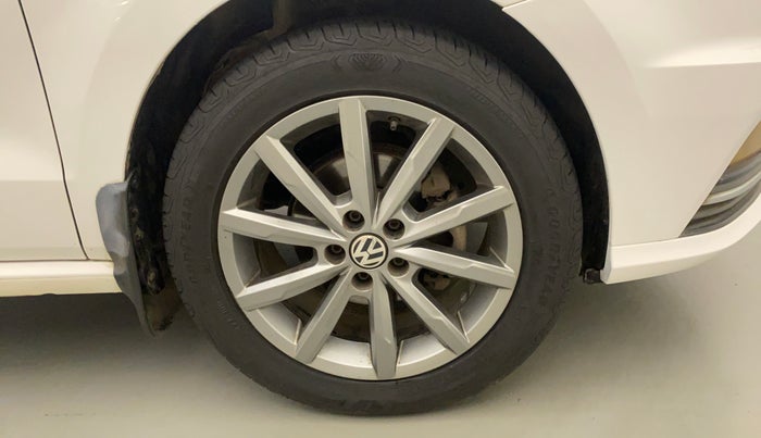 2019 Volkswagen Ameo HIGHLINE PLUS 1.5L AT 16 ALLOY, Diesel, Automatic, 63,113 km, Right Front Wheel