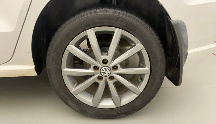 2019 Volkswagen Ameo HIGHLINE PLUS 1.5L AT 16 ALLOY, Diesel, Automatic, 63,113 km, Left Rear Wheel