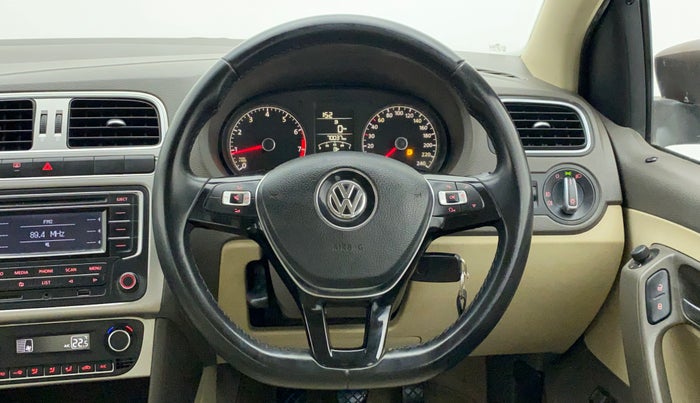 2014 Volkswagen Vento HIGHLINE PETROL, Petrol, Manual, 70,036 km, Steering Wheel Close Up