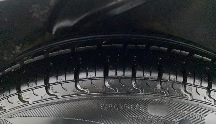 2014 Hyundai i10 MAGNA 1.1, Petrol, Manual, 49,947 km, Left Rear Tyre Tread