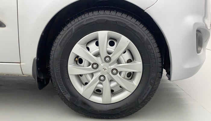 2014 Hyundai i10 MAGNA 1.1, Petrol, Manual, 49,947 km, Right Front Wheel