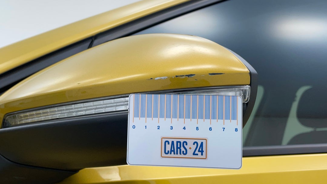 Side Mirrors Housing LHS Scratch