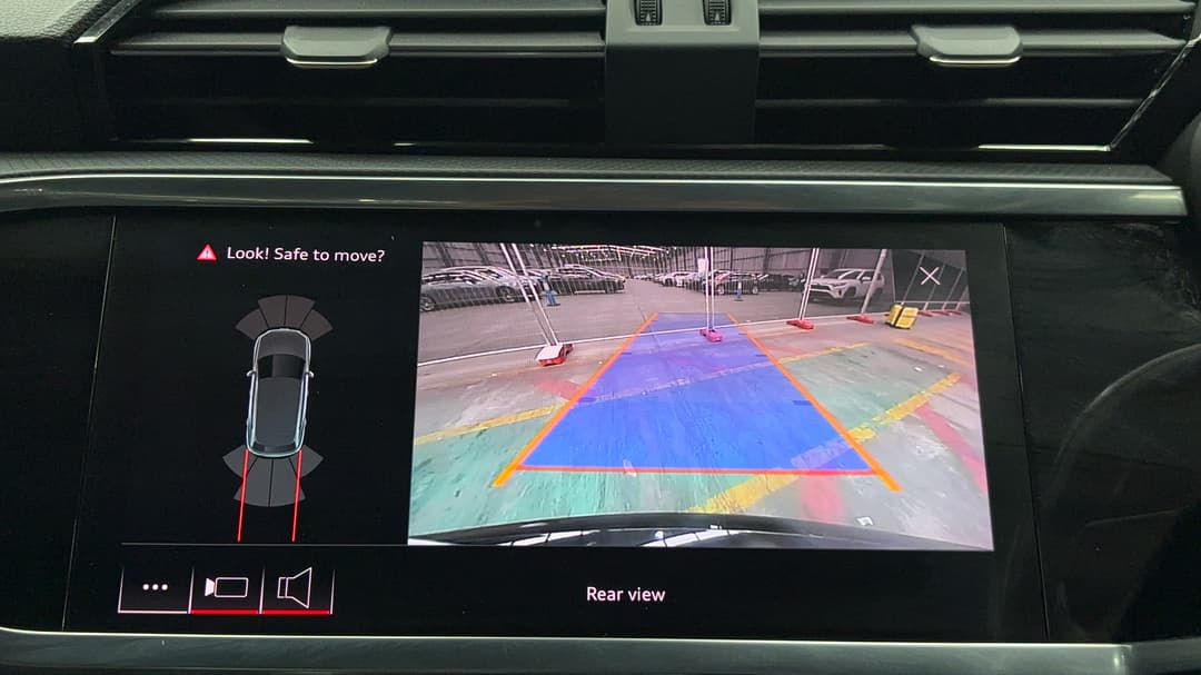 2021 Audi Q3 35 Tfsi, Automatic, 17376 km, Parking Camera