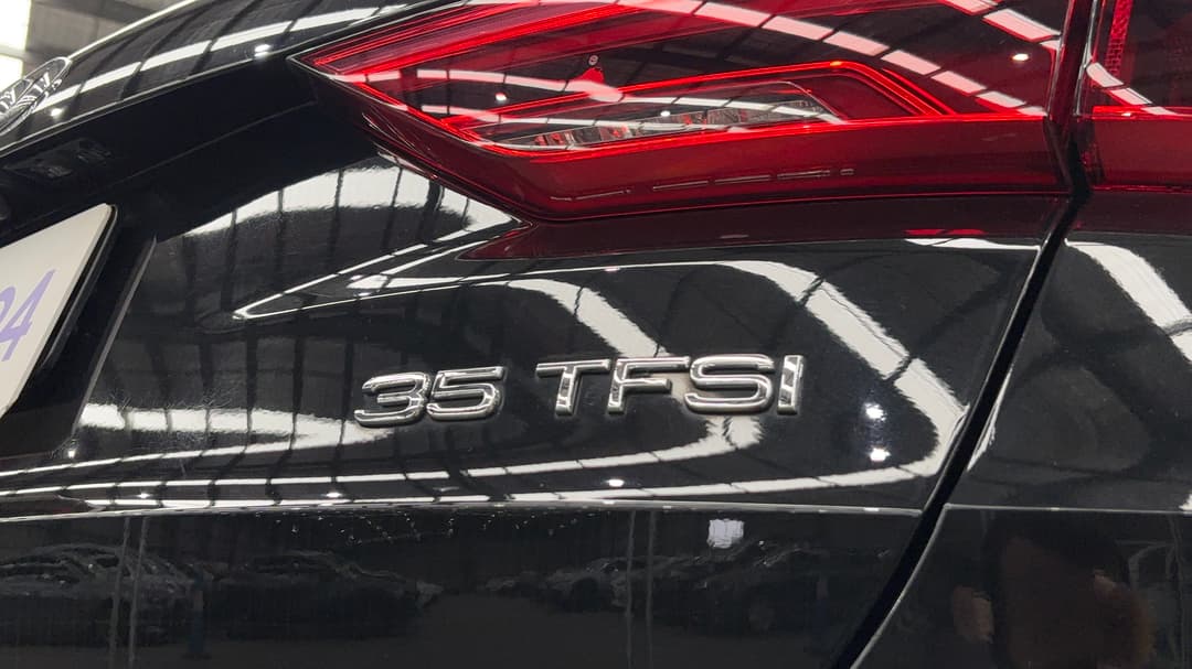 2021 Audi Q3 35 Tfsi, Automatic, 17376 km, Badge (Boot Right Side)