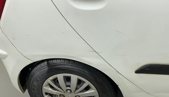 2013 Hyundai i10 MAGNA 1.2, CNG, Manual, 74,994 km, Right quarter panel - Minor scratches