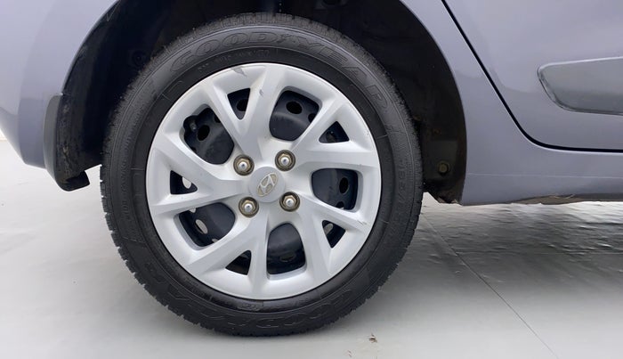 2018 Hyundai Grand i10 MAGNA 1.2 VTVT, Petrol, Manual, 35,038 km, Right Rear Wheel