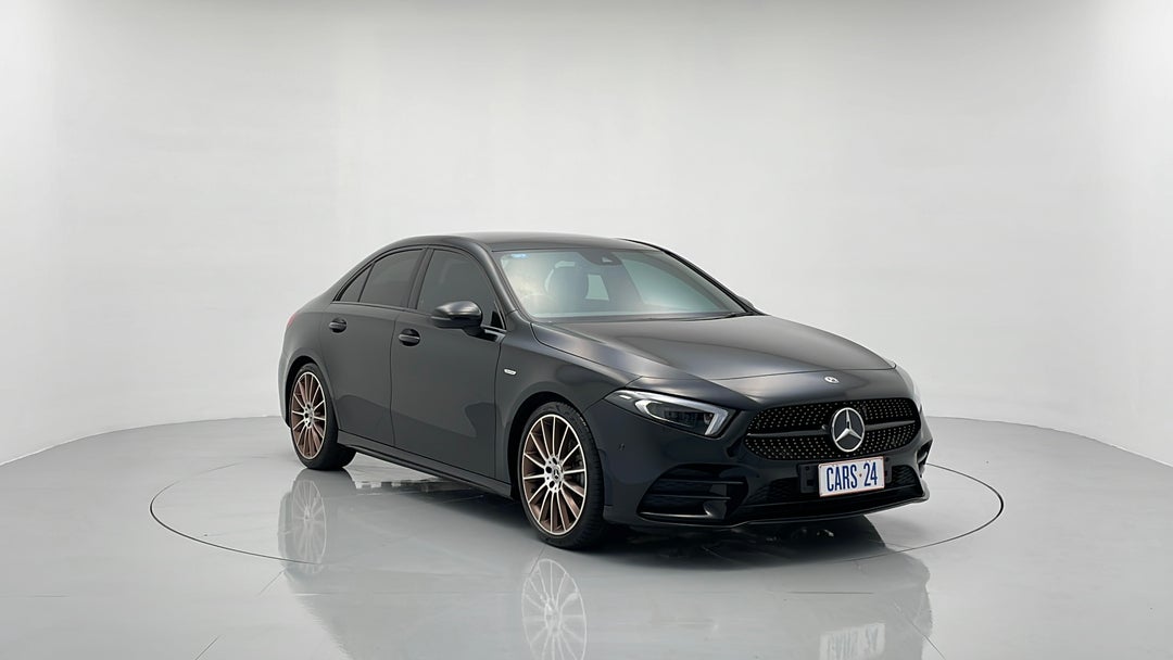 Right Front Diagonal (45- Degree) View