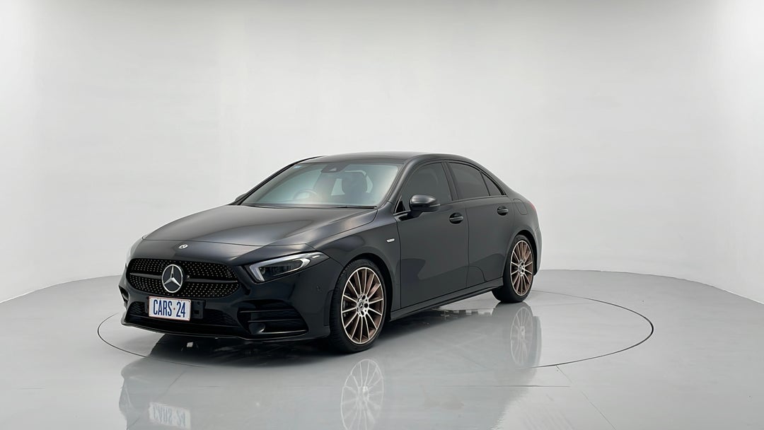 Left Front Diagonal (45- Degree) View