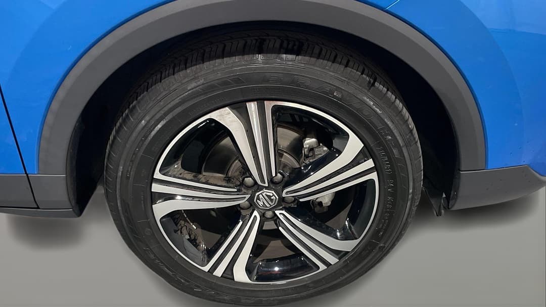 2025 MG Zst Vibe, Automatic, 28084 km, Right Front Wheel