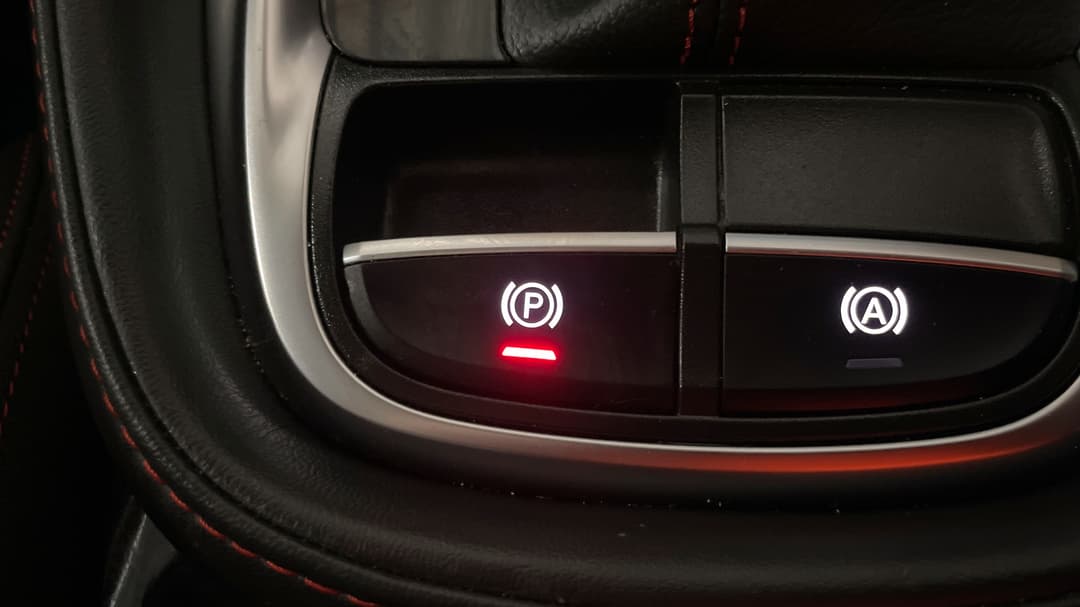 2025 MG Zst Vibe, Automatic, 28084 km, Handbrake