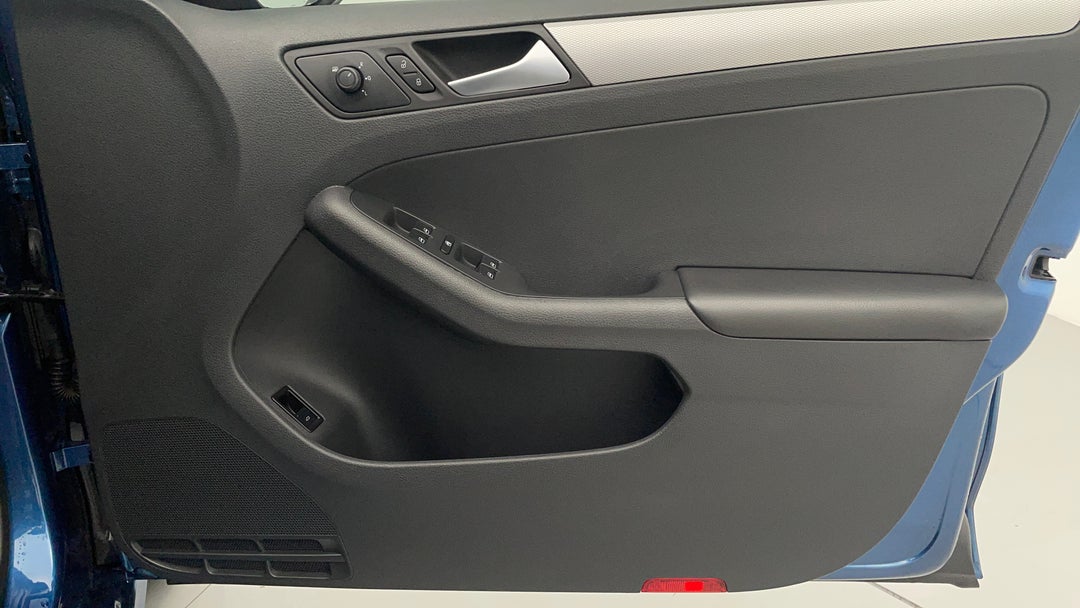 2017 Volkswagen Jetta 118 Tsi Trendline, Automatic, 74423 km, Speaker View