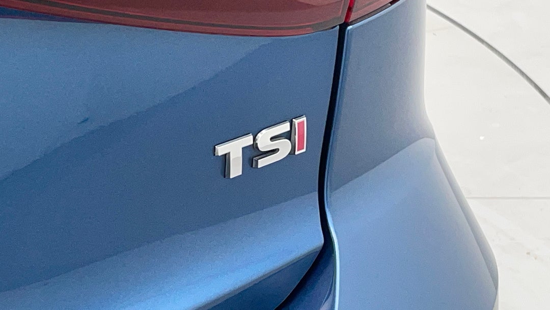 2017 Volkswagen Jetta 118 Tsi Trendline, Automatic, 74423 km, Badge (Boot Right Side)