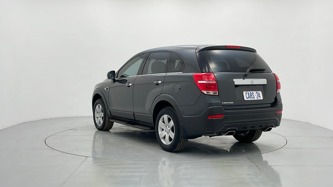 Left Back Diagonal (45- Degree) View