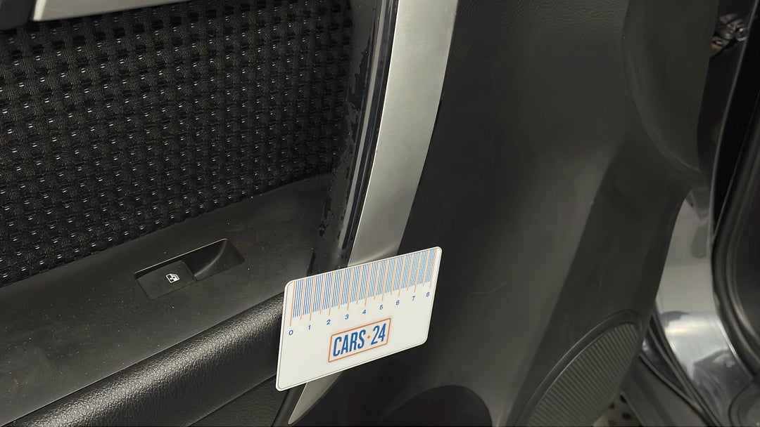 Door Interior Front LHS Scuff