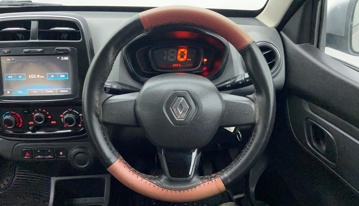 2017 Renault Kwid 1.0 RXT, Petrol, Manual, 8,147 km, Steering Wheel Close Up