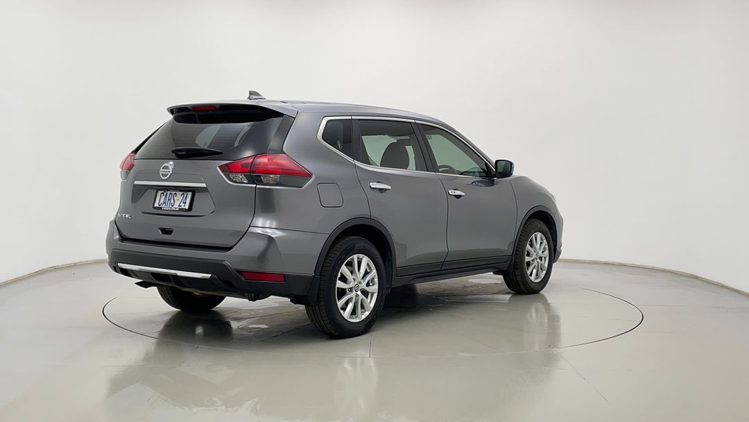 Right Back Diagonal (45- Degree) View