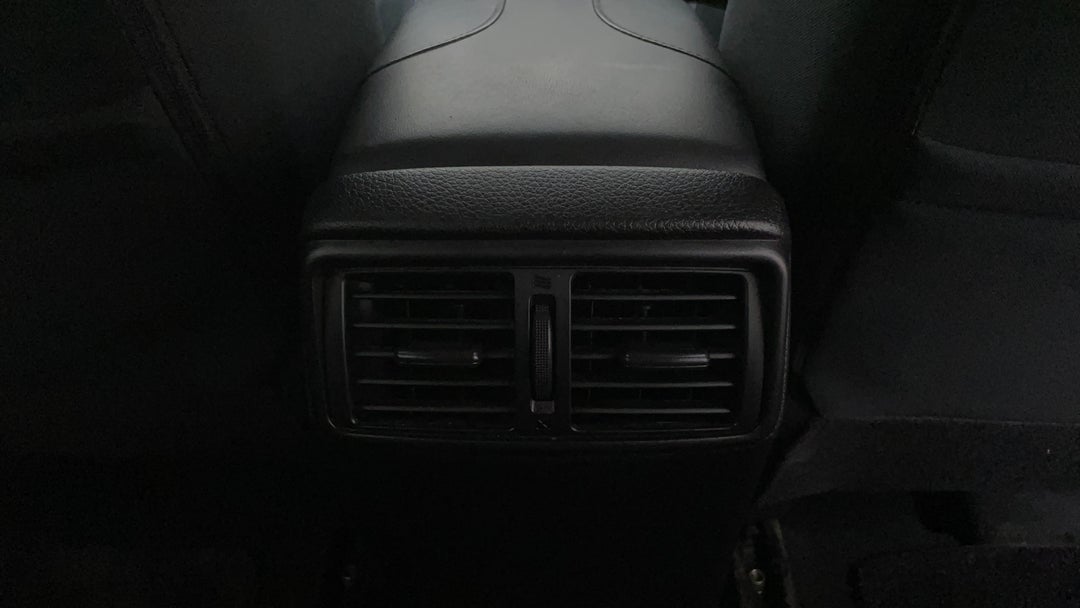 Rear A/C Vent
