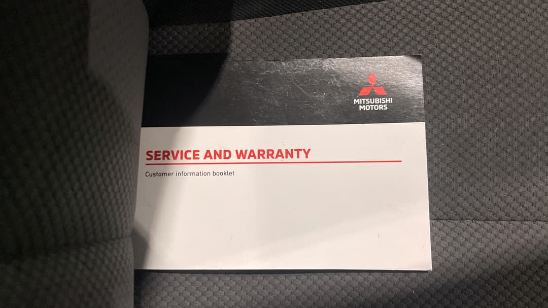 2019 Mitsubishi Triton Glx Plus (4x4), Manual, 101792 km, Service History