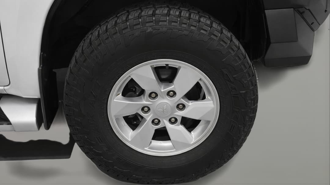 2019 Mitsubishi Triton Glx Plus (4x4), Manual, 101792 km, Right Front Wheel