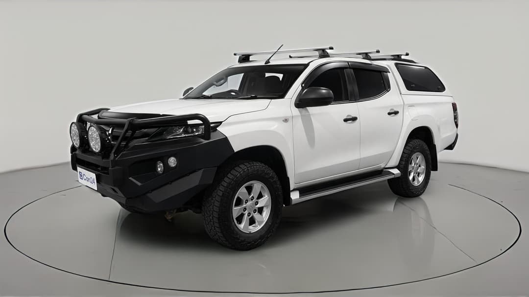 2019 Mitsubishi Triton Glx Plus (4x4), Manual, 101792 km, Left Front Diagonal (45- Degree) View