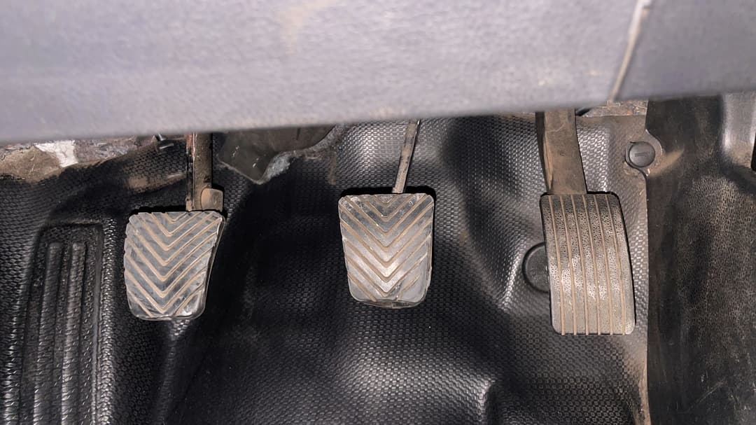 2019 Mitsubishi Triton Glx Plus (4x4), Manual, 101792 km, Pedals and Footmat