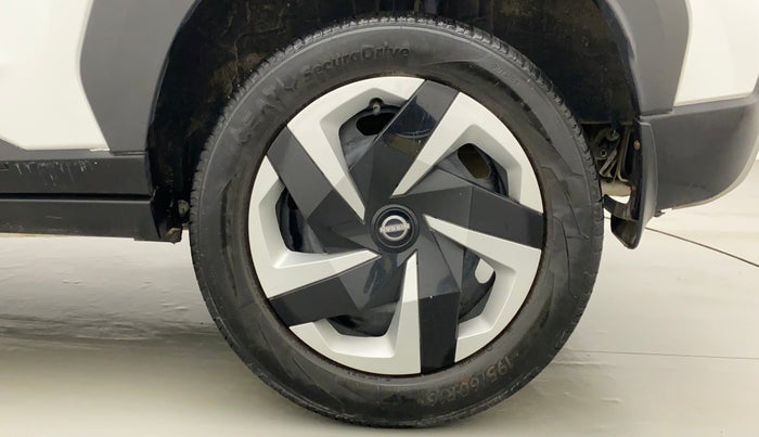 2021 Nissan MAGNITE XL, Petrol, Manual, 42,546 km, Left Rear Wheel
