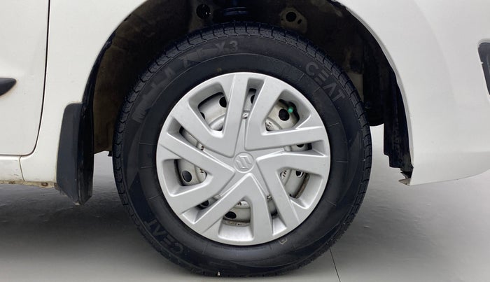 2017 Maruti Wagon R 1.0 LXI CNG, CNG, Manual, 81,427 km, Right Front Wheel