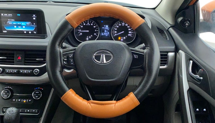 2018 Tata NEXON XZA PLUS PETROL DUAL TONE, Petrol, Automatic, 87,851 km, Steering Wheel Close Up