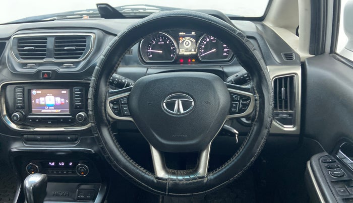 2017 Tata Hexa Varicor 400 XTA, Diesel, Automatic, 1,20,337 km, Steering Wheel Close Up