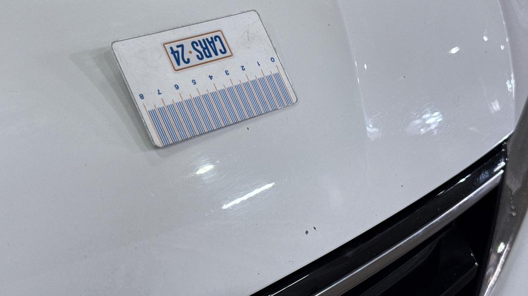 2017 Volkswagen Tiguan 110 Tsi Trendline, Automatic, 130272 km, Bonnet Chip