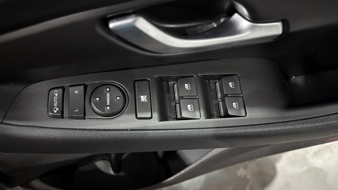 2021 Hyundai i30 Active, Automatic, 71687 km, Drivers Side Door Panel Controls
