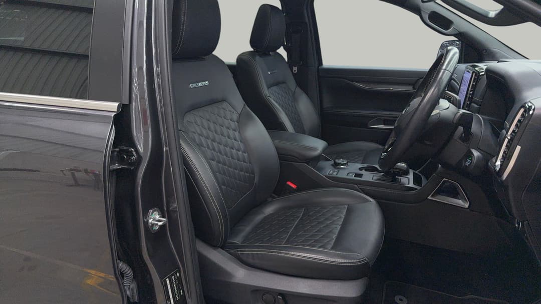 2022 Ford Everest Platinum (4x4), Automatic, 52053 km, Right Side Front Door Cabin View