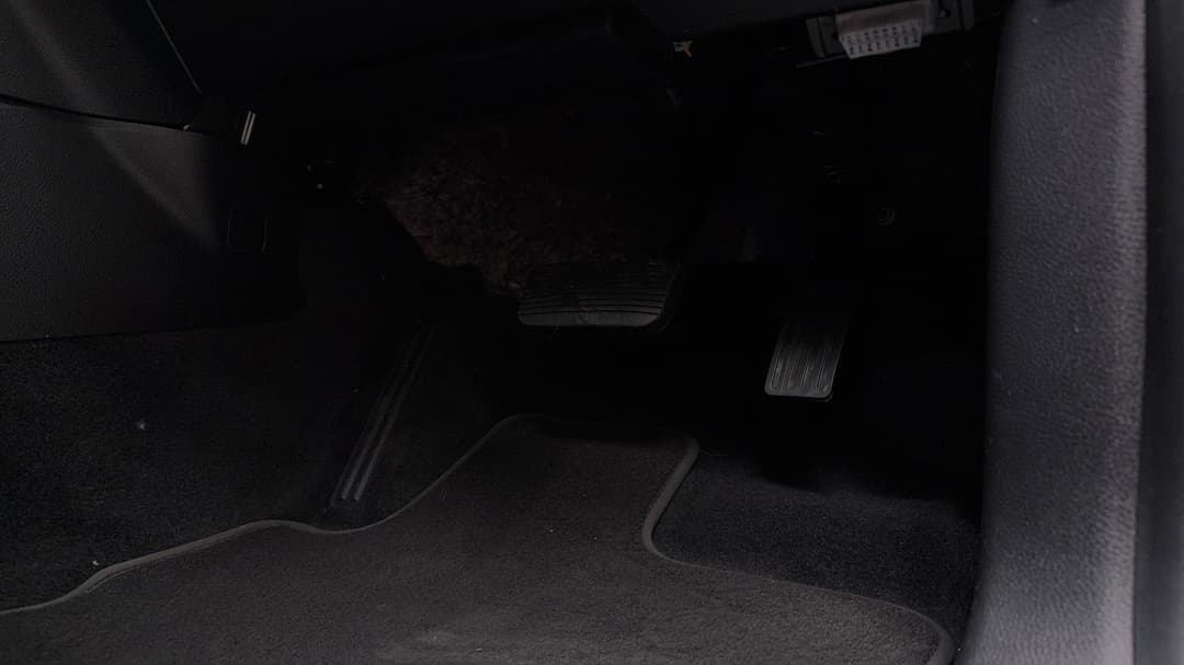2022 Ford Everest Platinum (4x4), Automatic, 52053 km, Pedals and Footmat