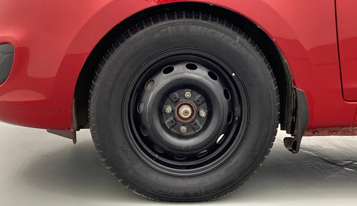 2015 Tata Bolt XMS REVOTRON, Petrol, Manual, 50,137 km, Left Front Wheel