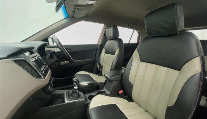 2017 Hyundai Creta E PLUS 1.6 PETROL, Petrol, Manual, 1,04,232 km, Right Side Front Door Cabin