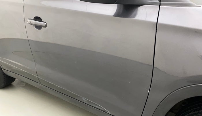 2021 Maruti Vitara Brezza ZXI AT SHVS, Petrol, Automatic, 18,432 km, Driver-side door - Minor scratches