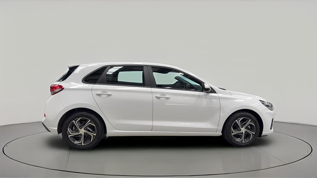 2022 Hyundai i30 i30, Automatic, 57027 km, Right Side View