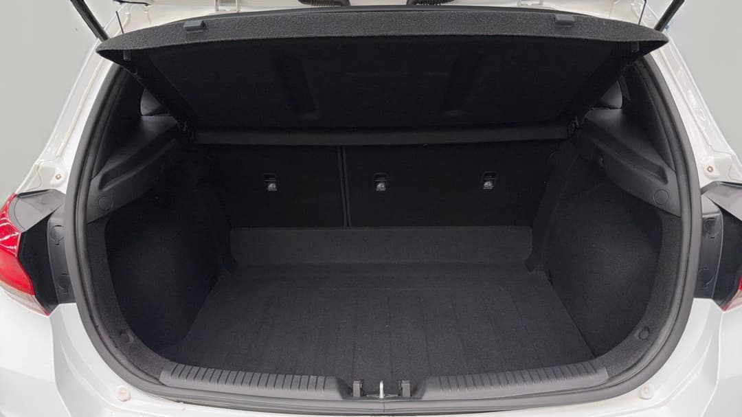 2022 Hyundai i30 i30, Automatic, 57027 km, Boot Inside View