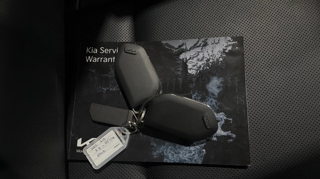 2025 Kia K4 Gt-line, Automatic, 6773 km, Key Close-up