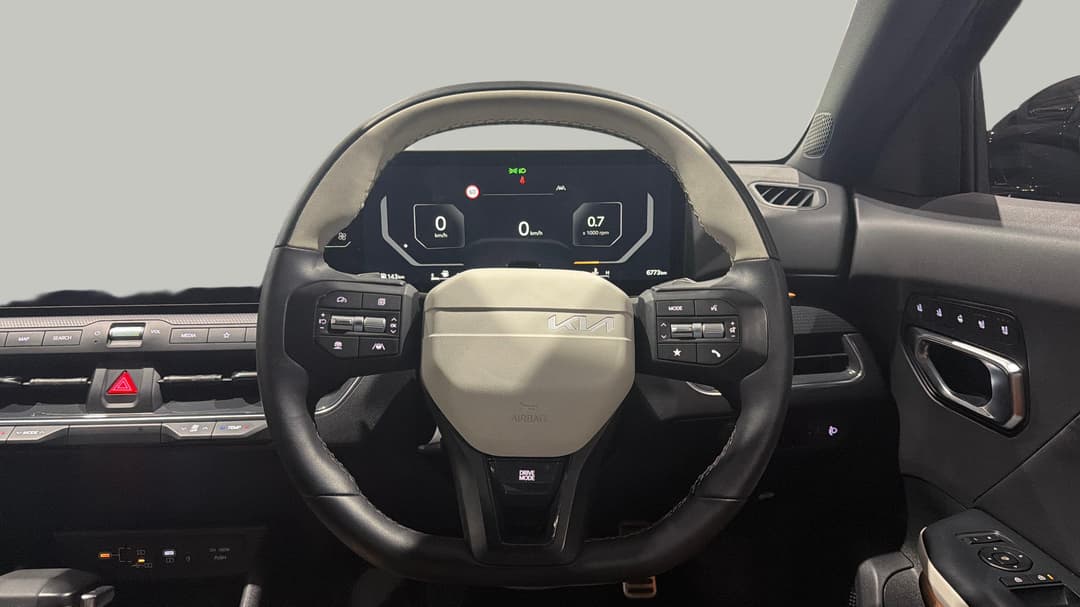 2025 Kia K4 Gt-line, Automatic, 6773 km, Steering Wheel Close-up
