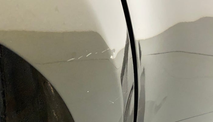 2019 Renault Duster RXS CVT, Petrol, Automatic, 67,575 km, Right quarter panel - Slightly dented