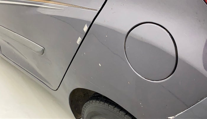 2014 Hyundai Eon ERA +, Petrol, Manual, 39,987 km, Left quarter panel - Slightly dented