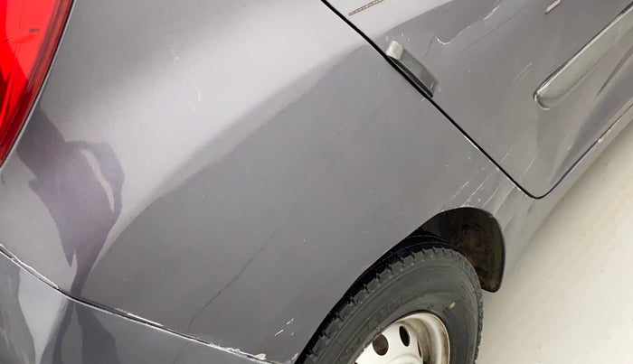 2014 Hyundai Eon ERA +, Petrol, Manual, 39,987 km, Right quarter panel - Minor scratches