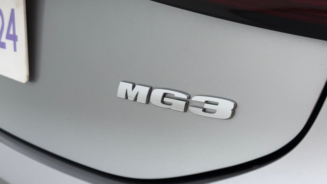 Badge (Boot Right Side)